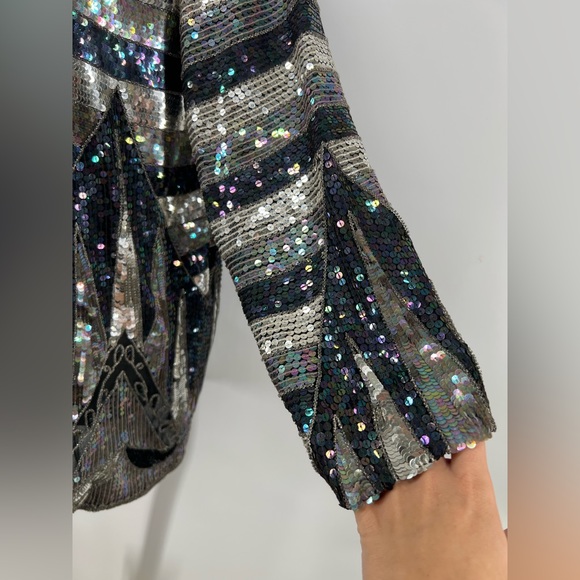 Vintage 80s Beaded Silver and Black Sequin Silk Evening Jacket - Picture 7 of 12